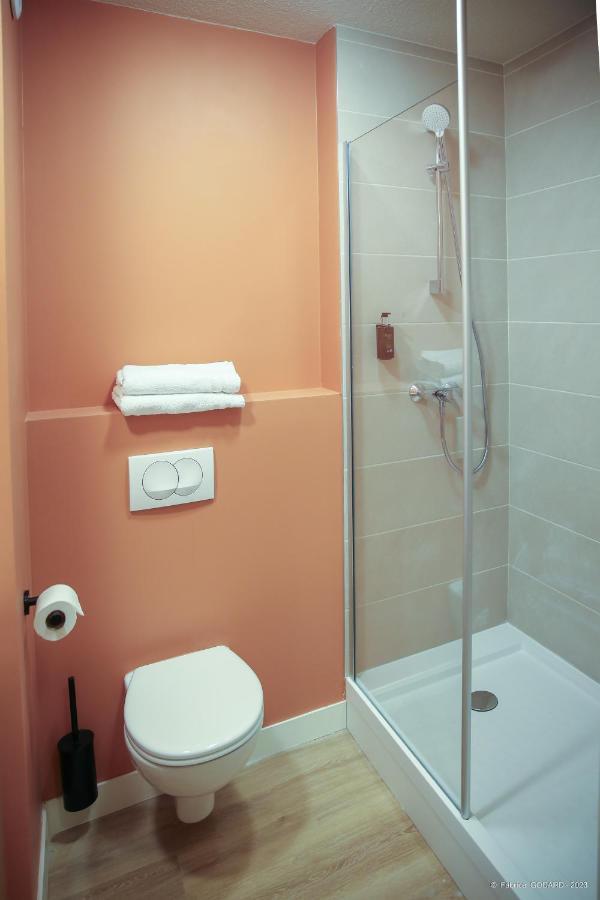 Hotel Le Refuge Des Sources 디뉴레뱅 외부 사진