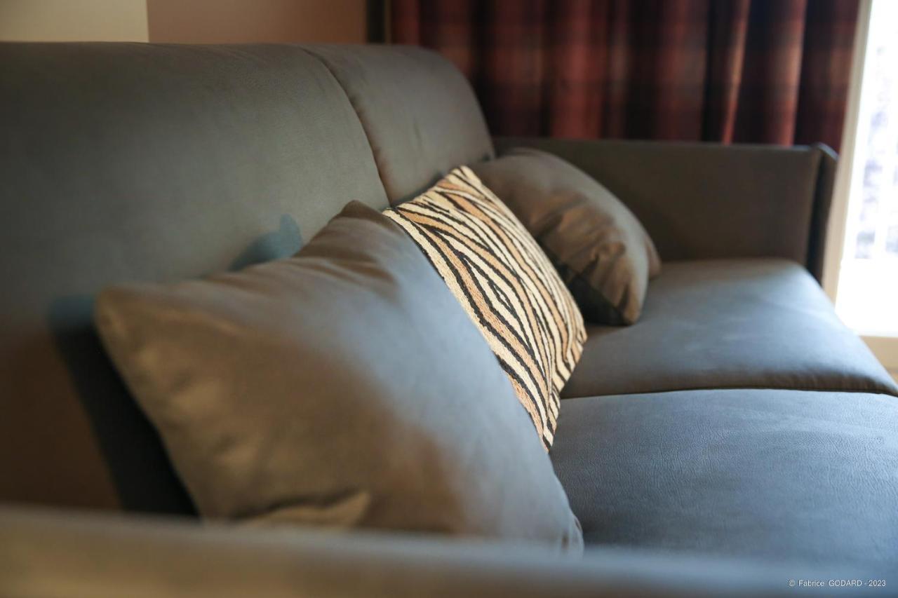 Hotel Le Refuge Des Sources 디뉴레뱅 외부 사진