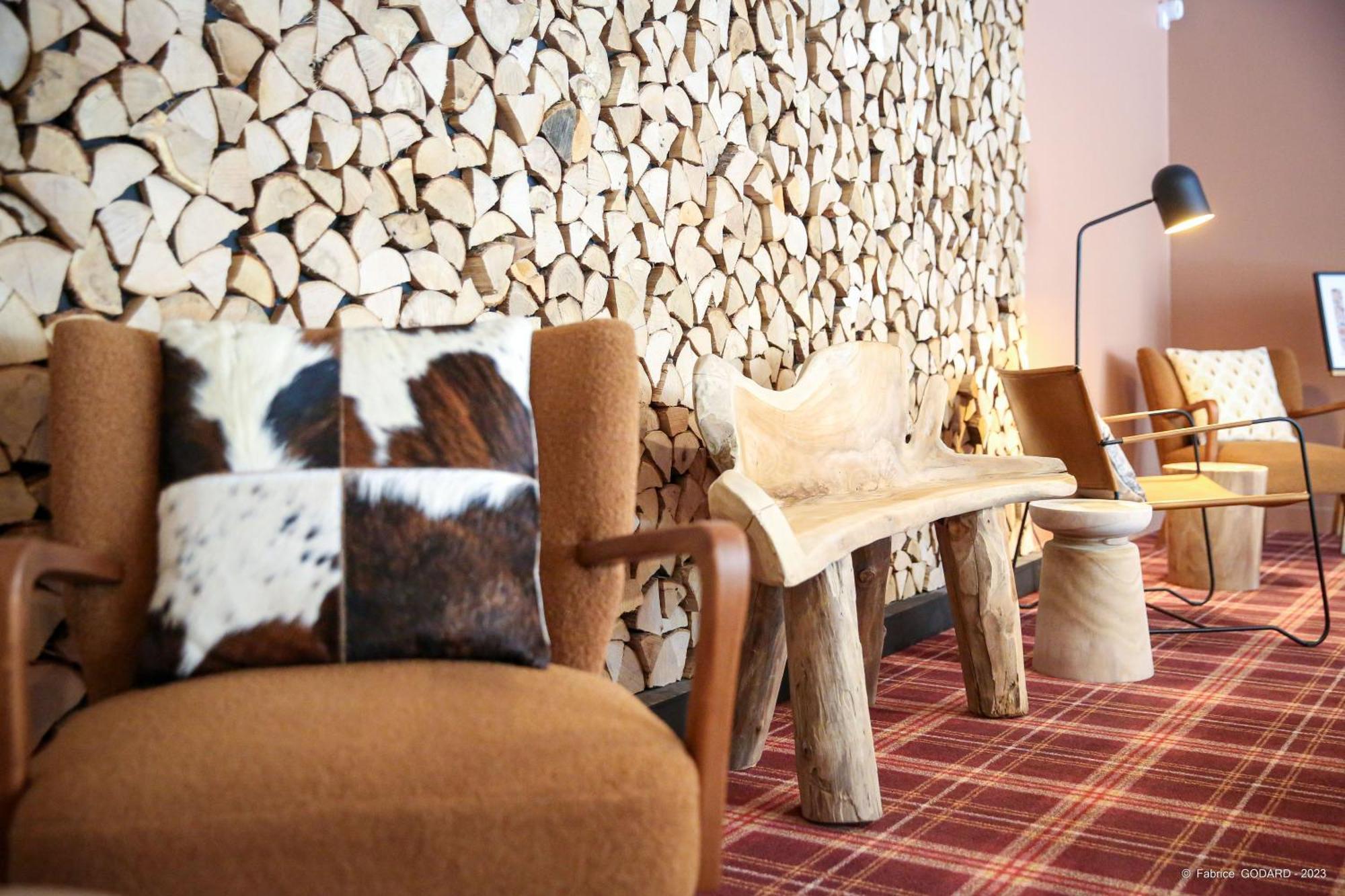 Hotel Le Refuge Des Sources 디뉴레뱅 외부 사진