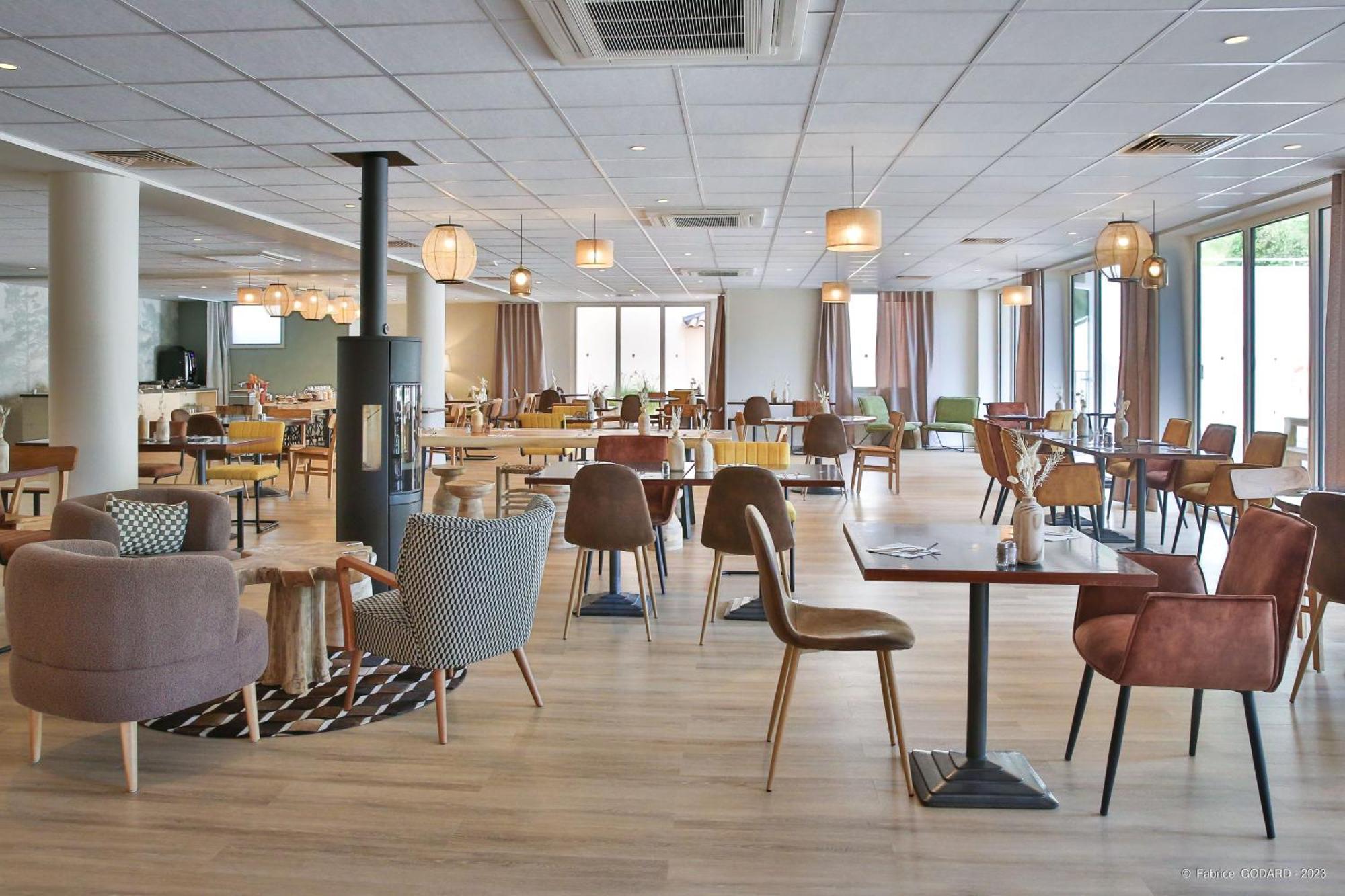 Hotel Le Refuge Des Sources 디뉴레뱅 외부 사진