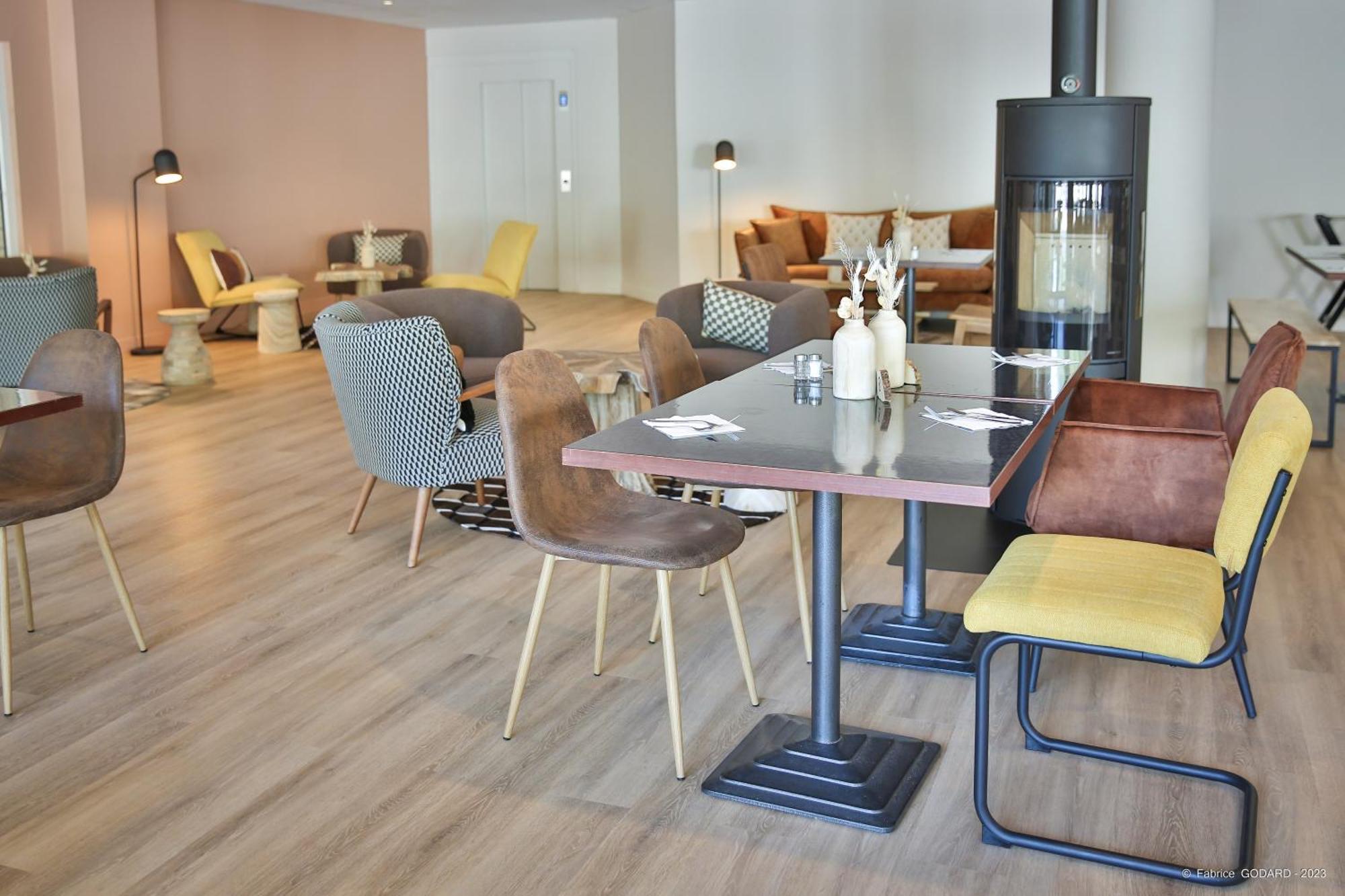 Hotel Le Refuge Des Sources 디뉴레뱅 외부 사진