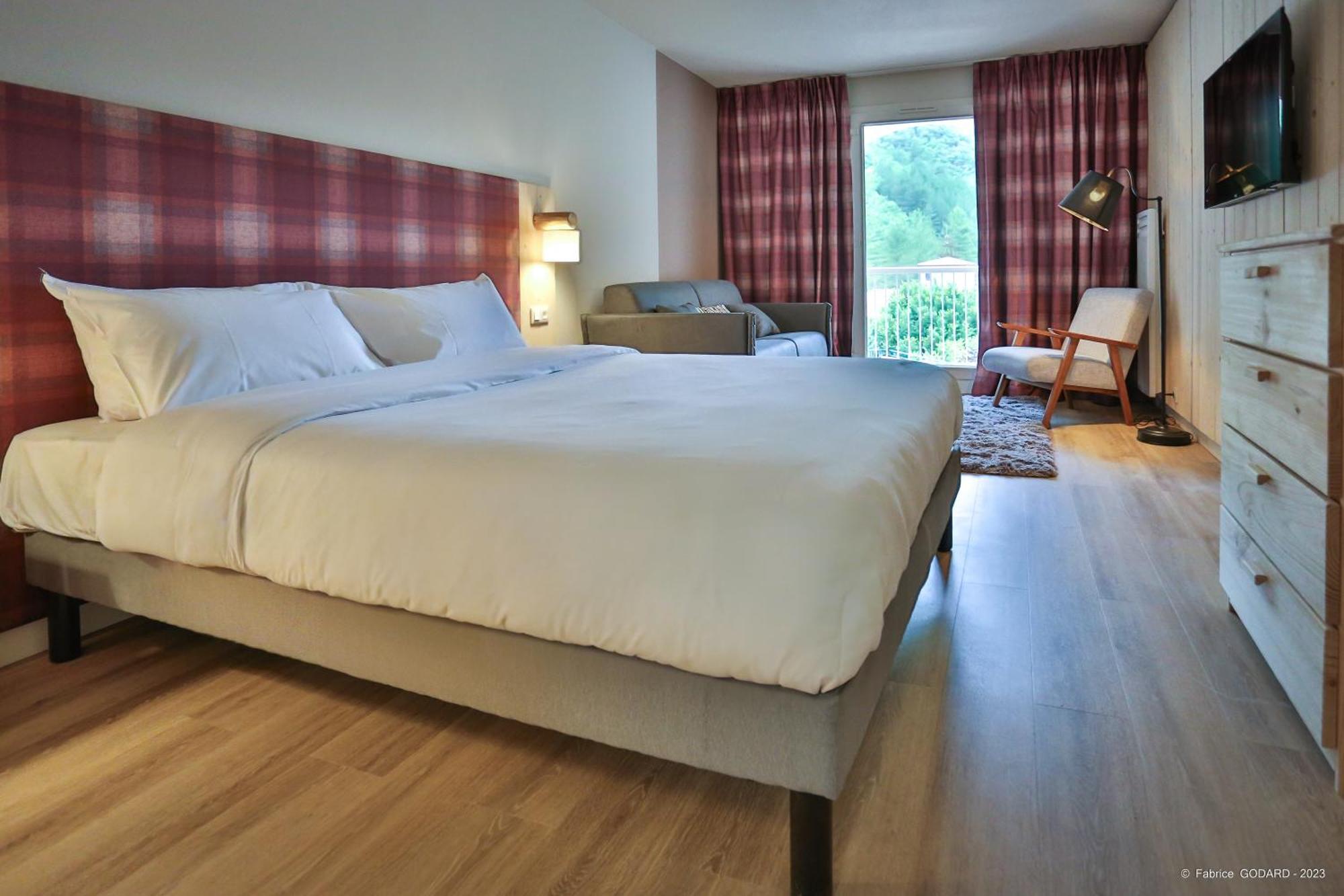 Hotel Le Refuge Des Sources 디뉴레뱅 외부 사진