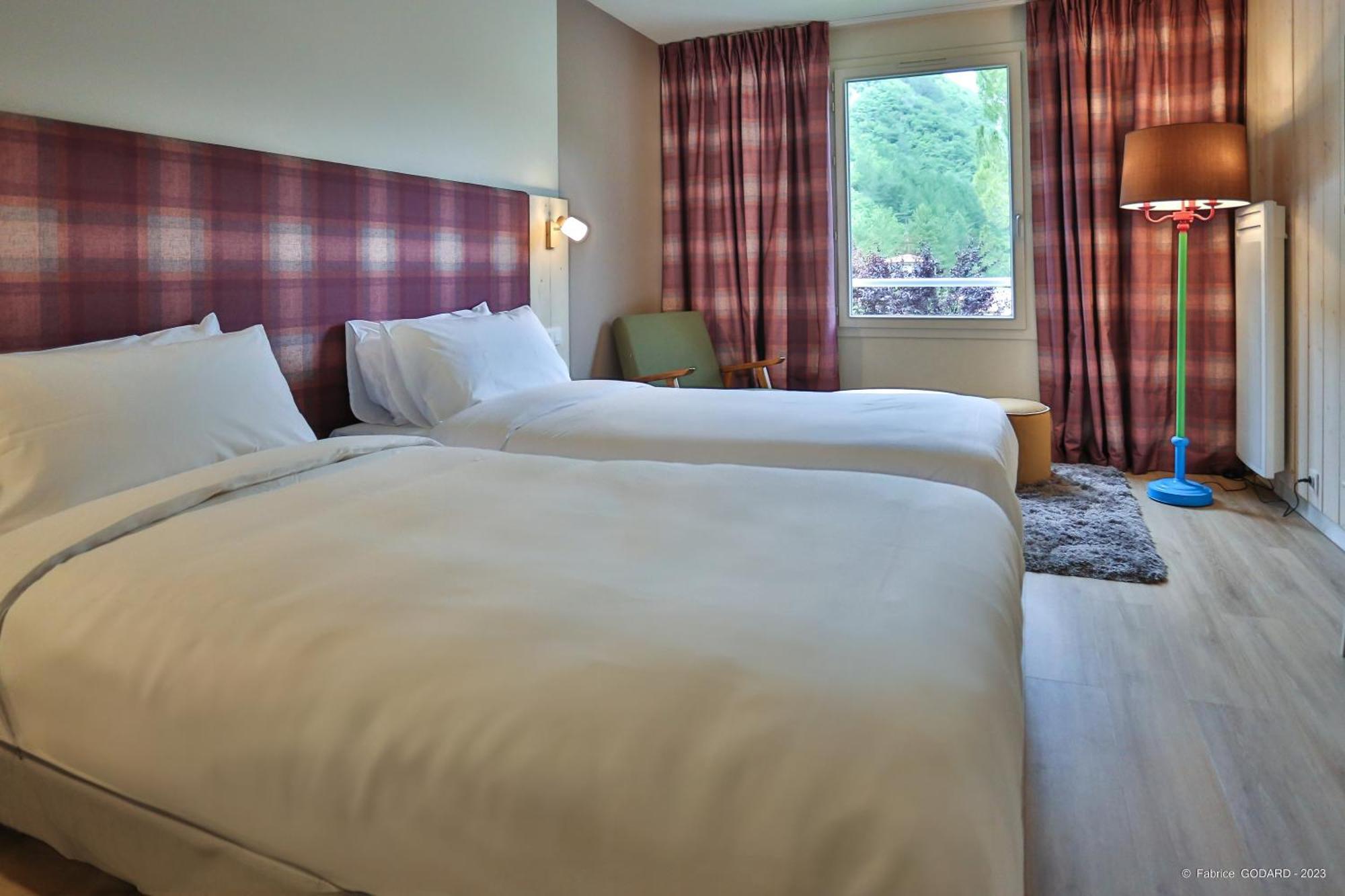 Hotel Le Refuge Des Sources 디뉴레뱅 외부 사진